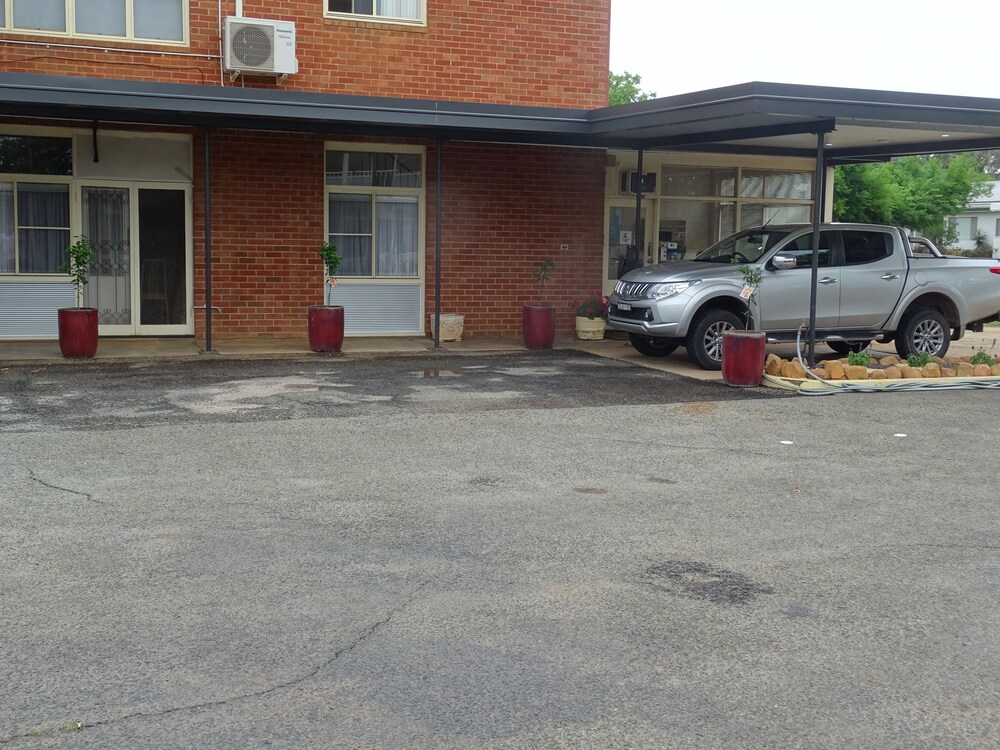 Memphis Motor Inn