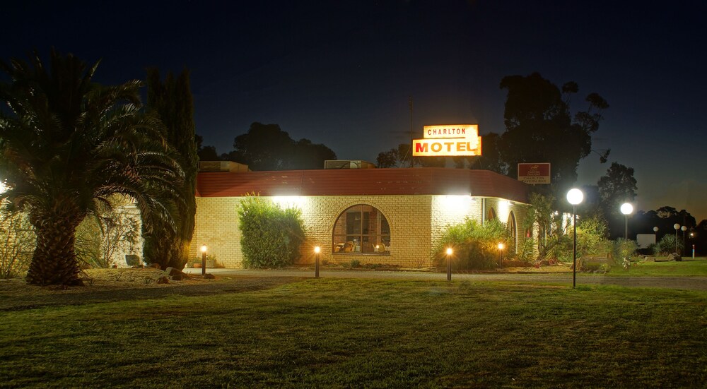 Charlton Motel - Victoria