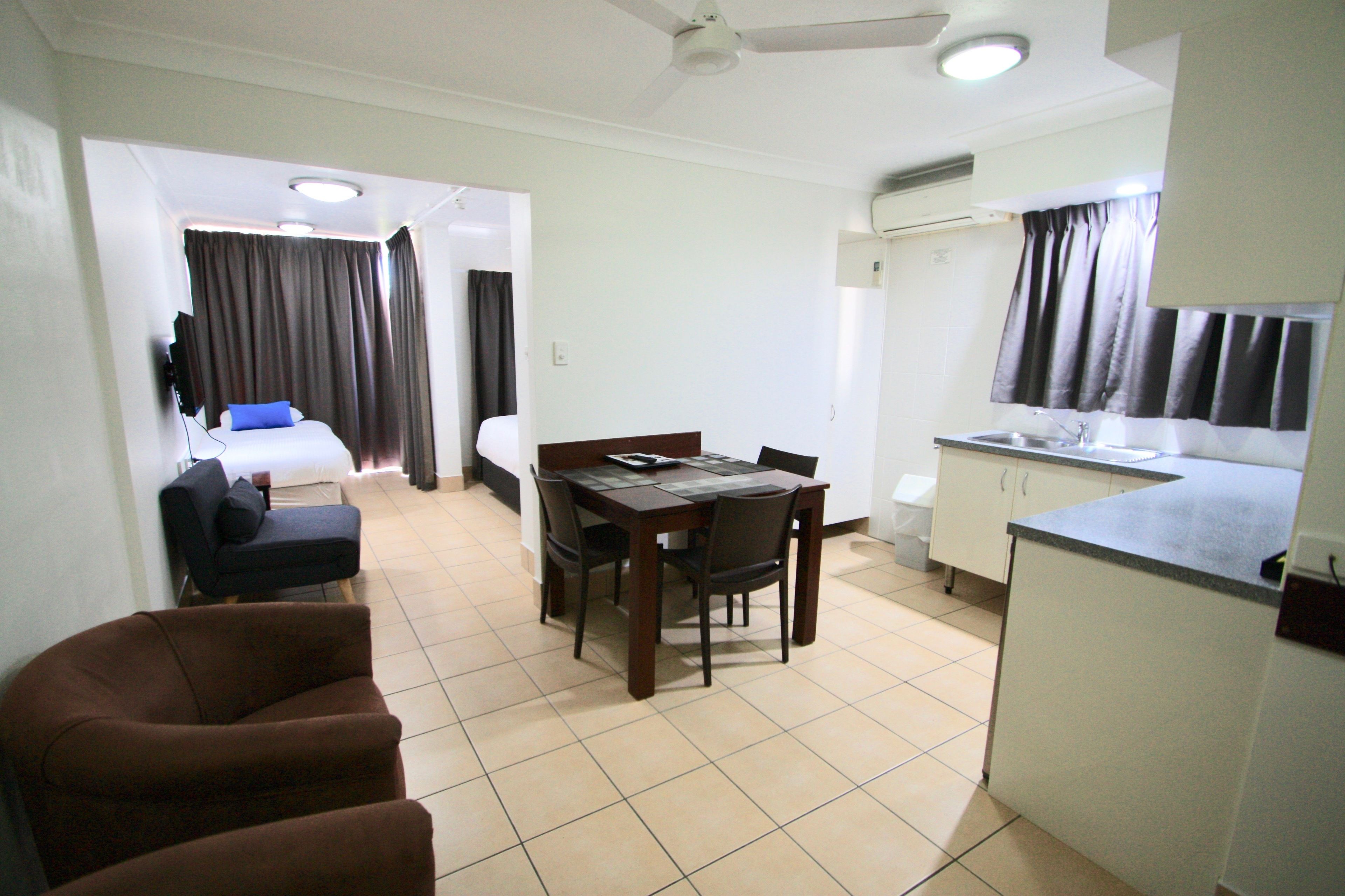 Endeavour Inn - Emu Park