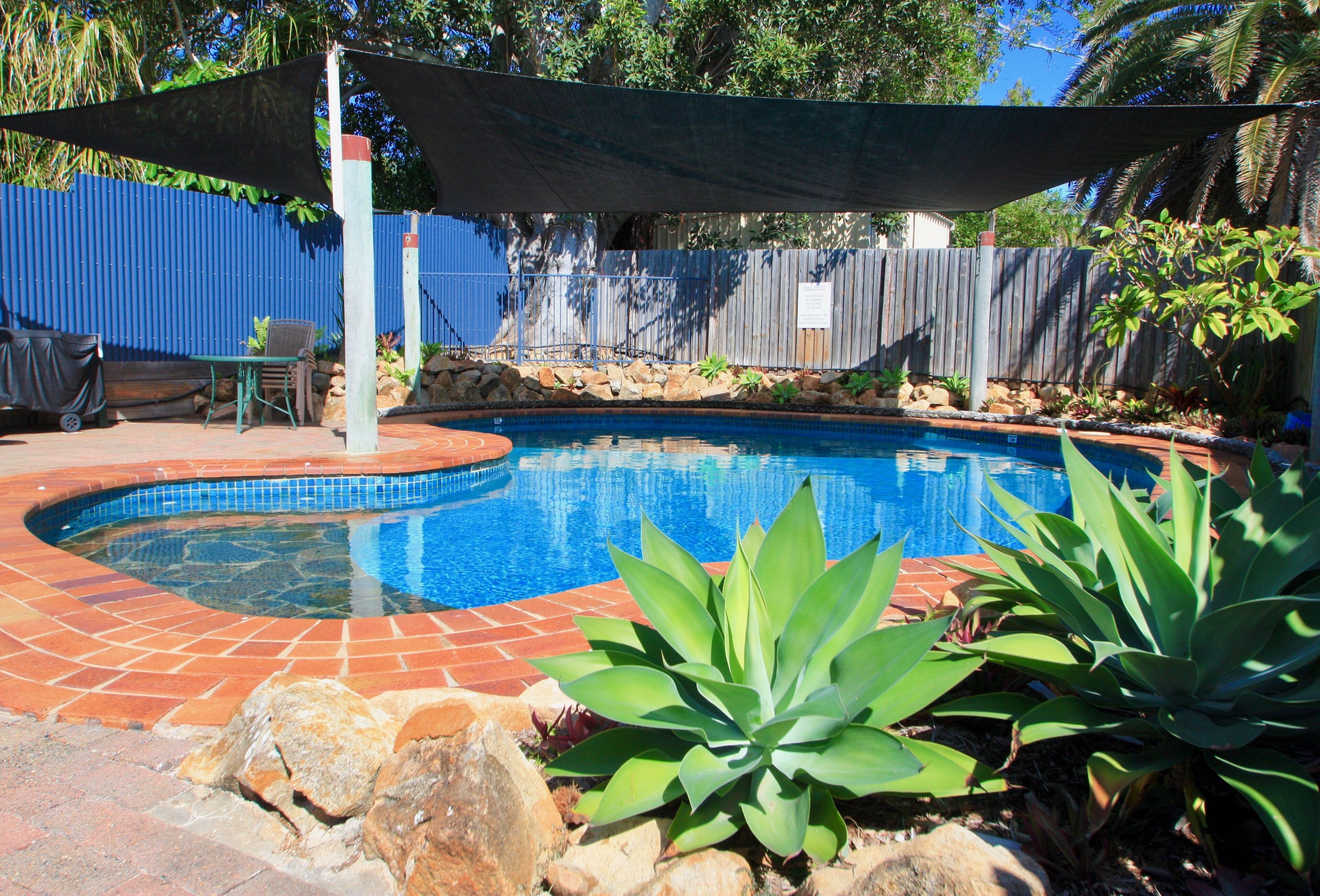 Endeavour Inn - Emu Park