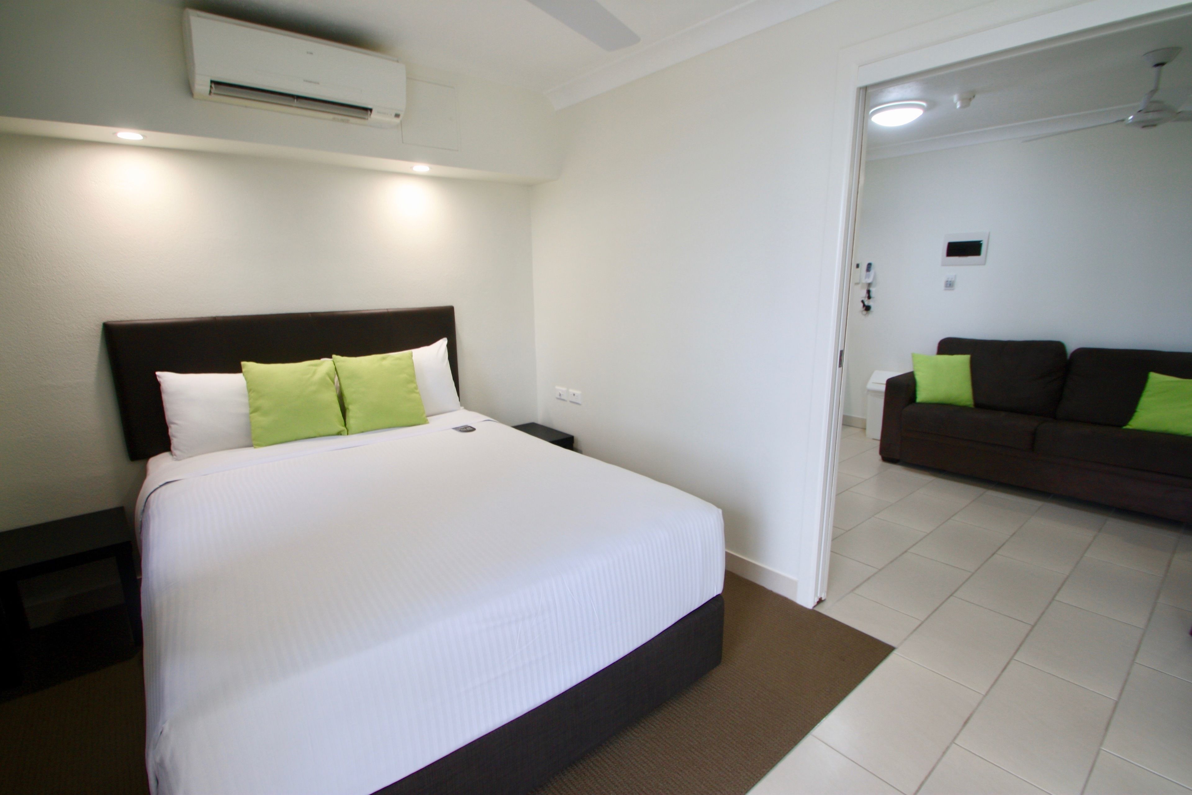 Endeavour Inn - Emu Park