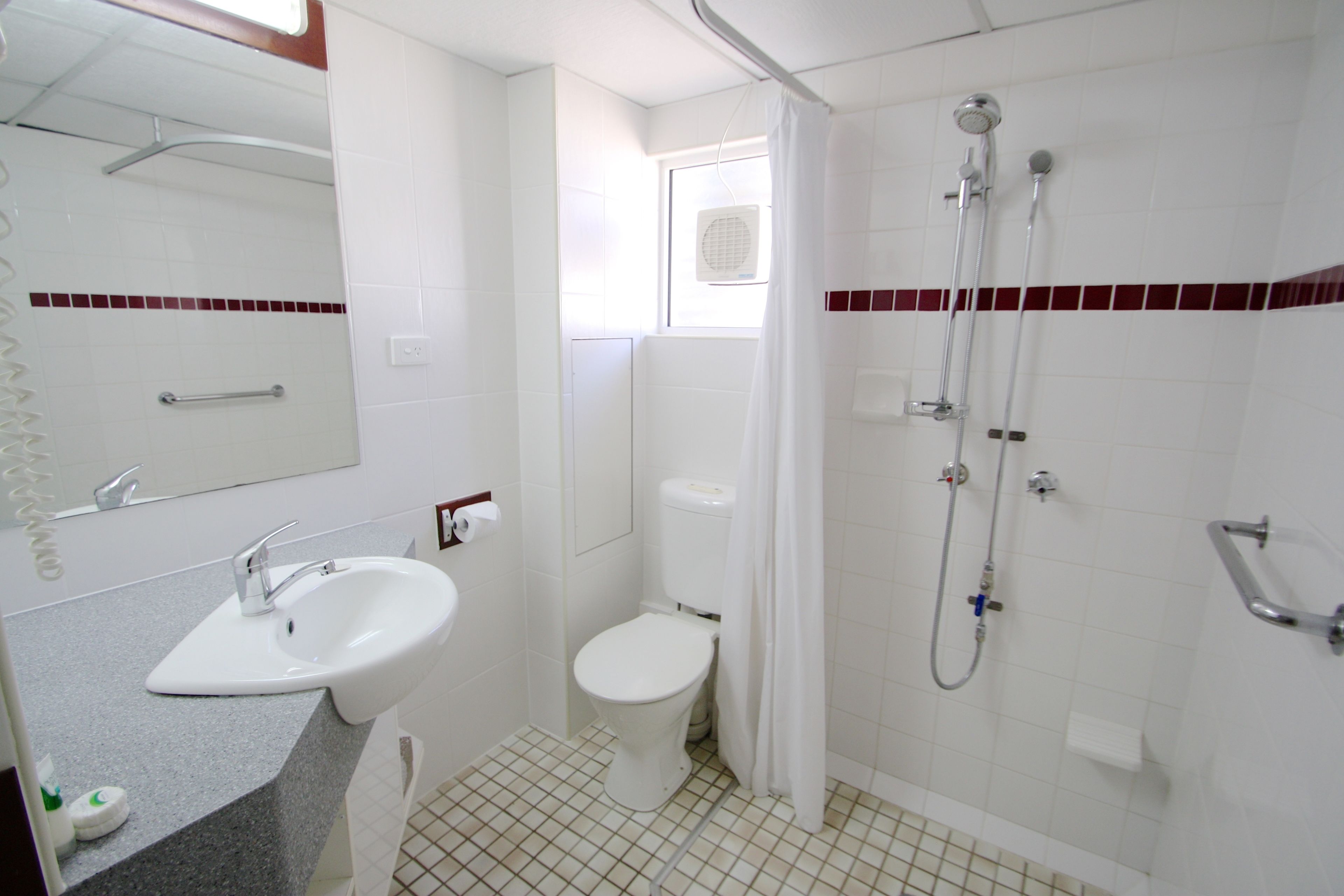 Endeavour Inn - Emu Park