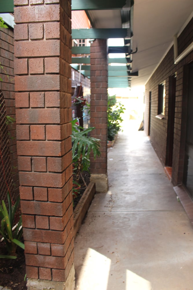 Pavlos Motel