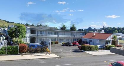 Alexander Motel