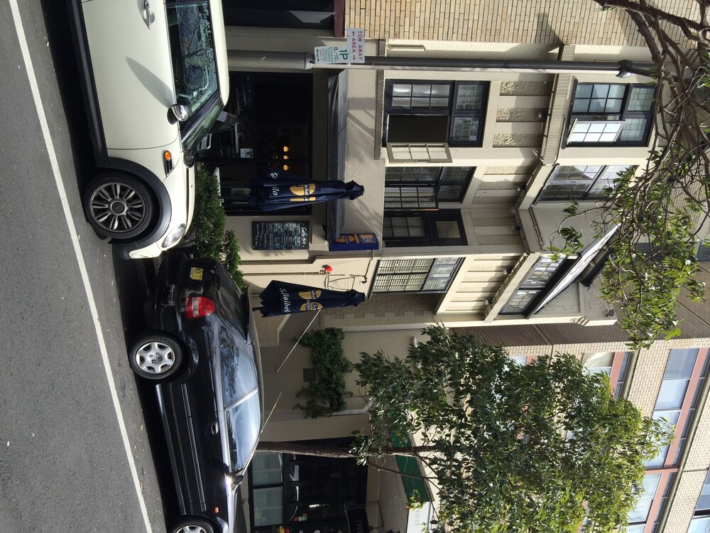 Hotel 59