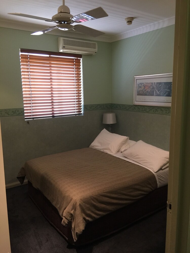 Hotel 59