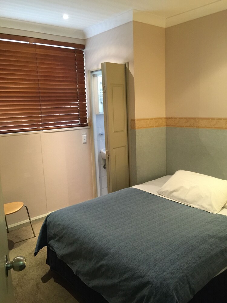 Hotel 59