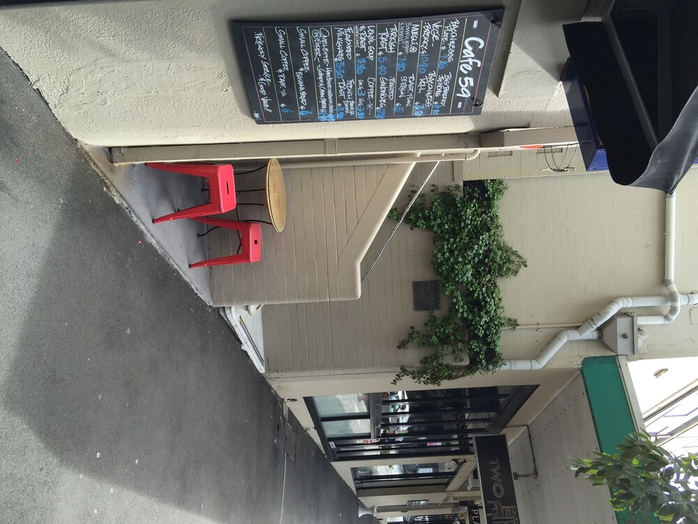 Hotel 59