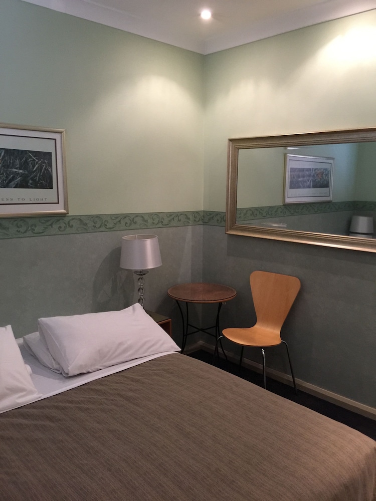 Hotel 59