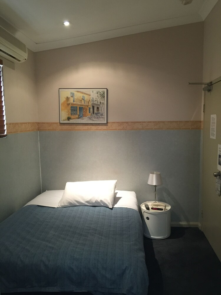 Hotel 59