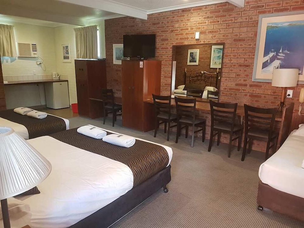 Room, Bulahdelah Motor Lodge