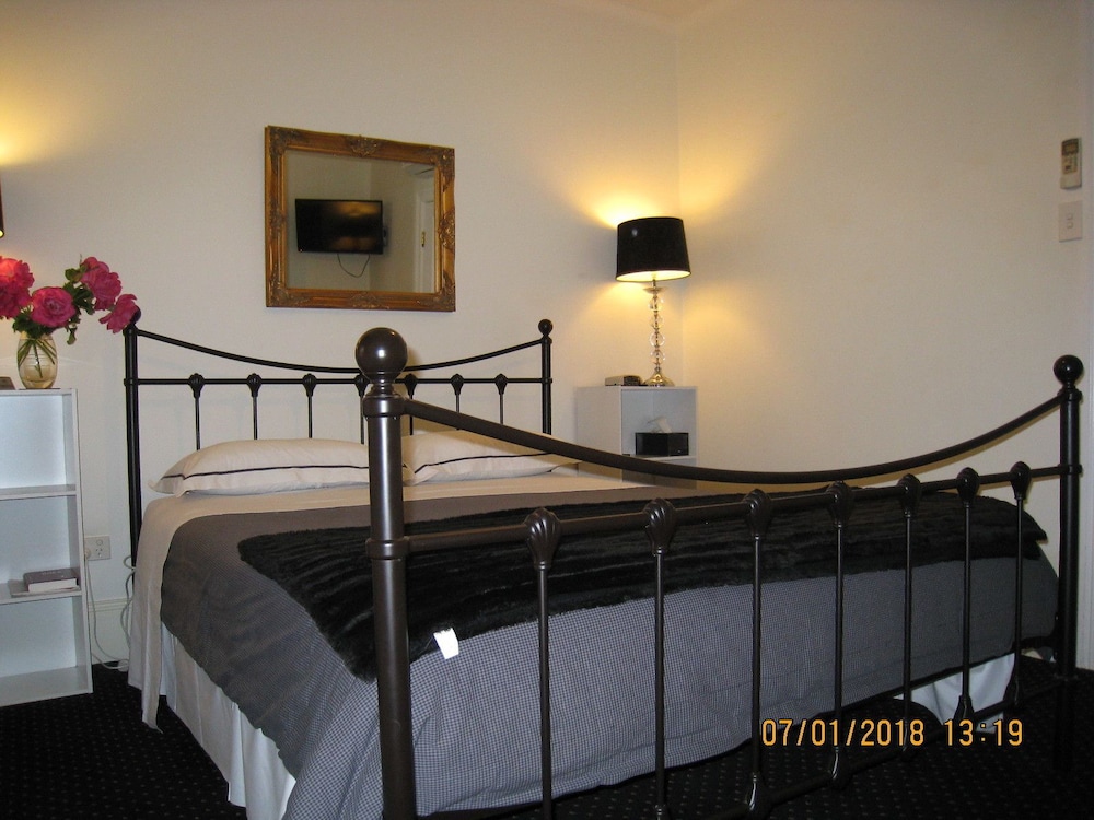 Hi George Bed & Breakfast