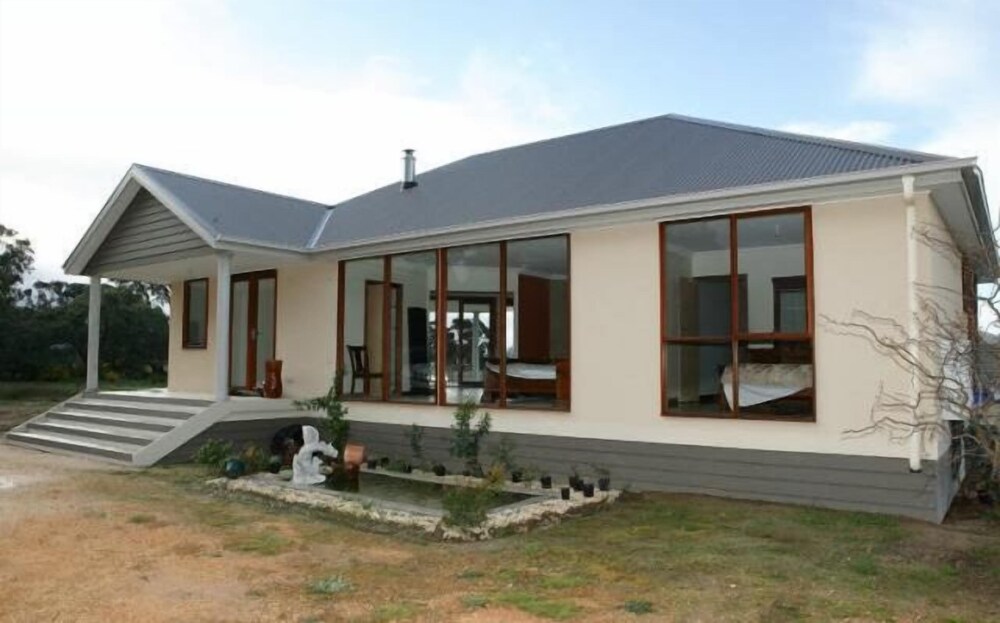Aurora Cottages