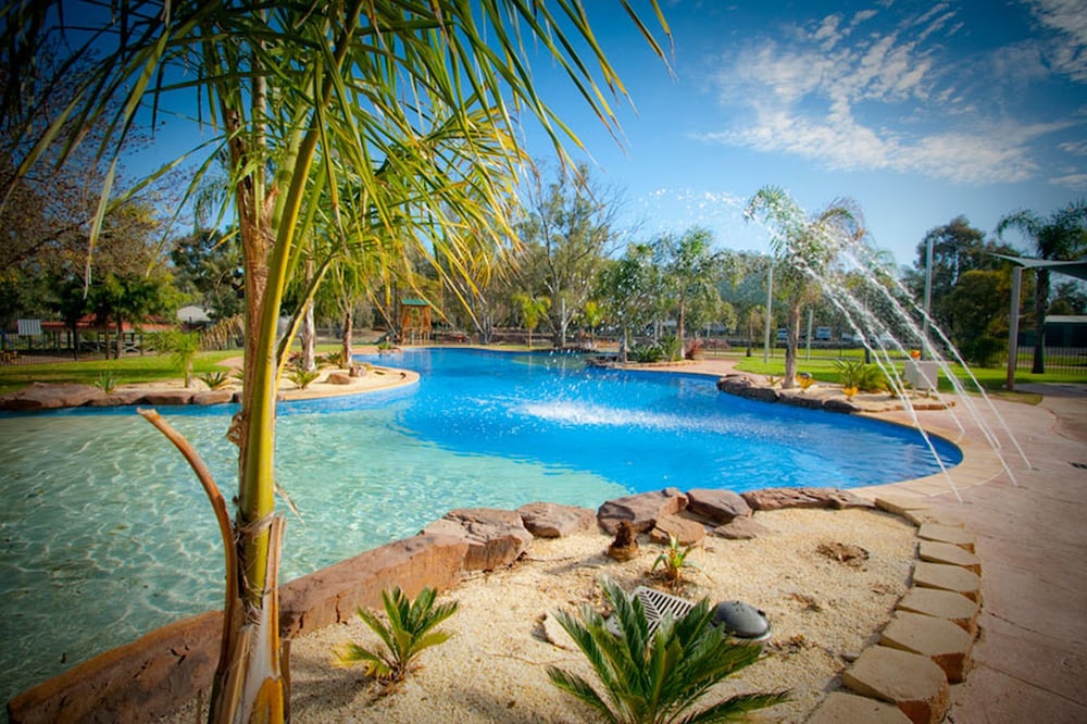 Merool Holiday Park