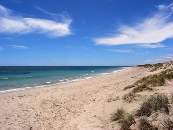 Seaspray Beach Holiday Park Dongara 71 Room Prices Reviews Travelocity