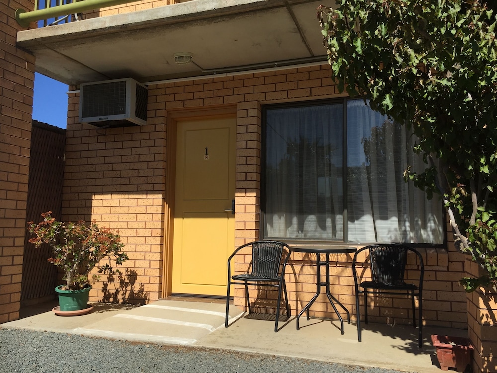 Deniliquin Motel