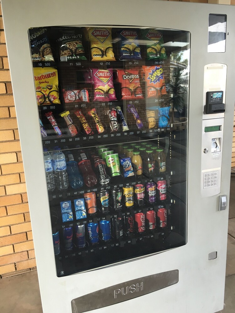 Vending machine, Gunnedah Motor Inn