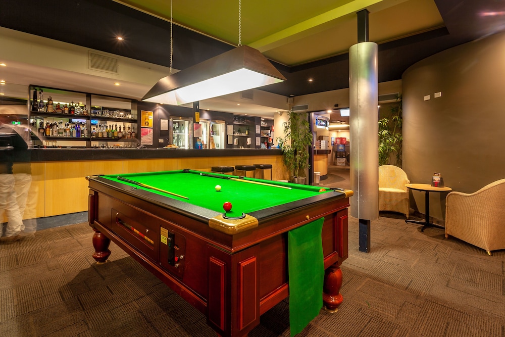 Billiards, Mornington Inn