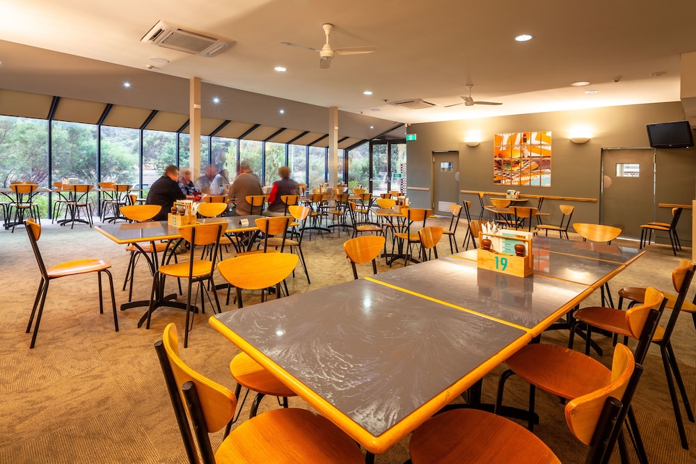 Breakfast area, Mornington Inn