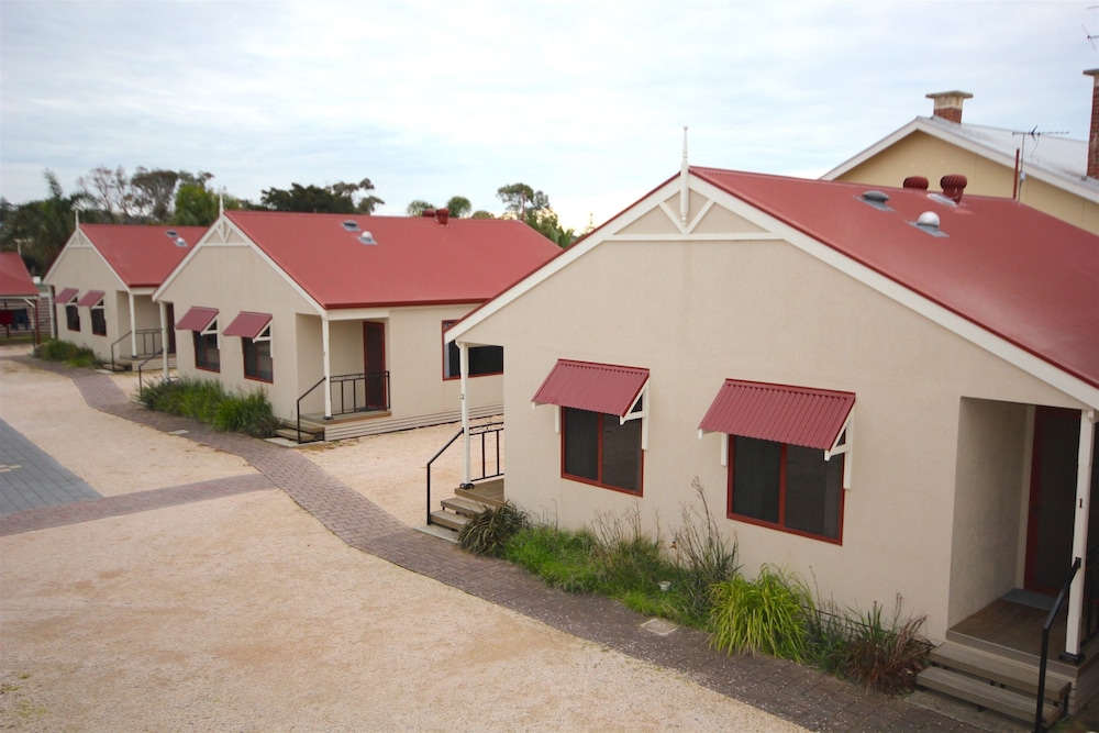 Port Vincent Motel & Apartments