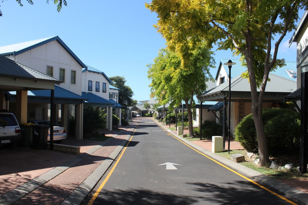 The Break, Margaret River Beach Houses