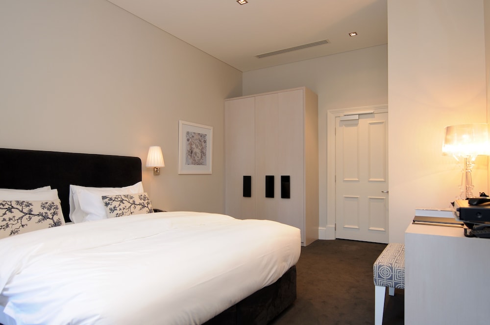 5 Rooms At The Stirling Hotel