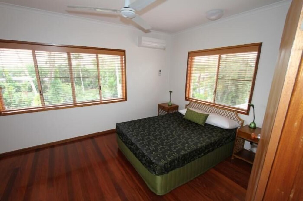 Montage Beach Apartments