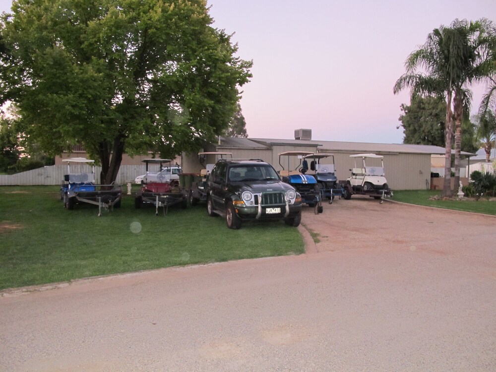Golfers Lodge Motel