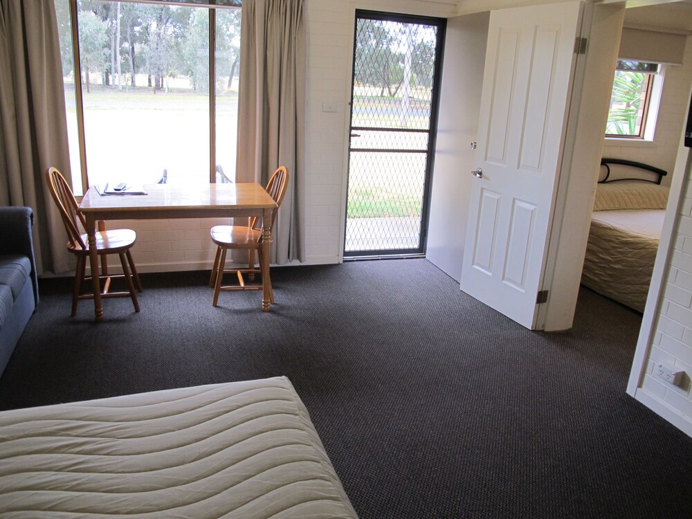 Golfers Lodge Motel
