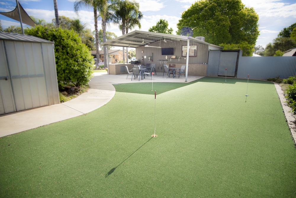 Golfers Lodge Motel