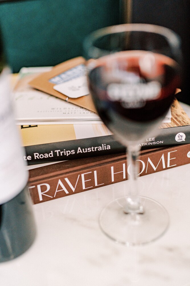 Stay at Hotel Steyne
