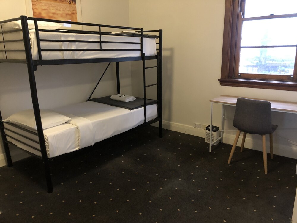 Stay at Hotel Steyne