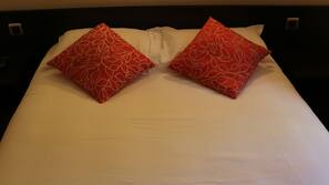 Bureau, Wi-Fi gratuit, draps fournis