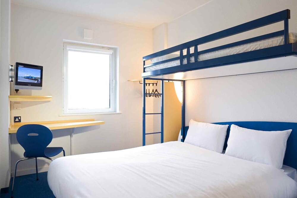 Hotel Ibis Budget Saint Jean De Maurienne Hotel Ibis Budget Saint Jean De Maurienne