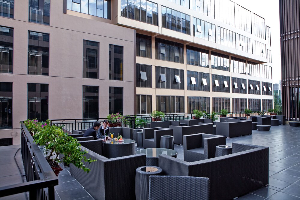 珠海拱北棕泉酒店