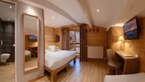 Couette en duvet d'oie, coffre-forts dans les chambres, bureau