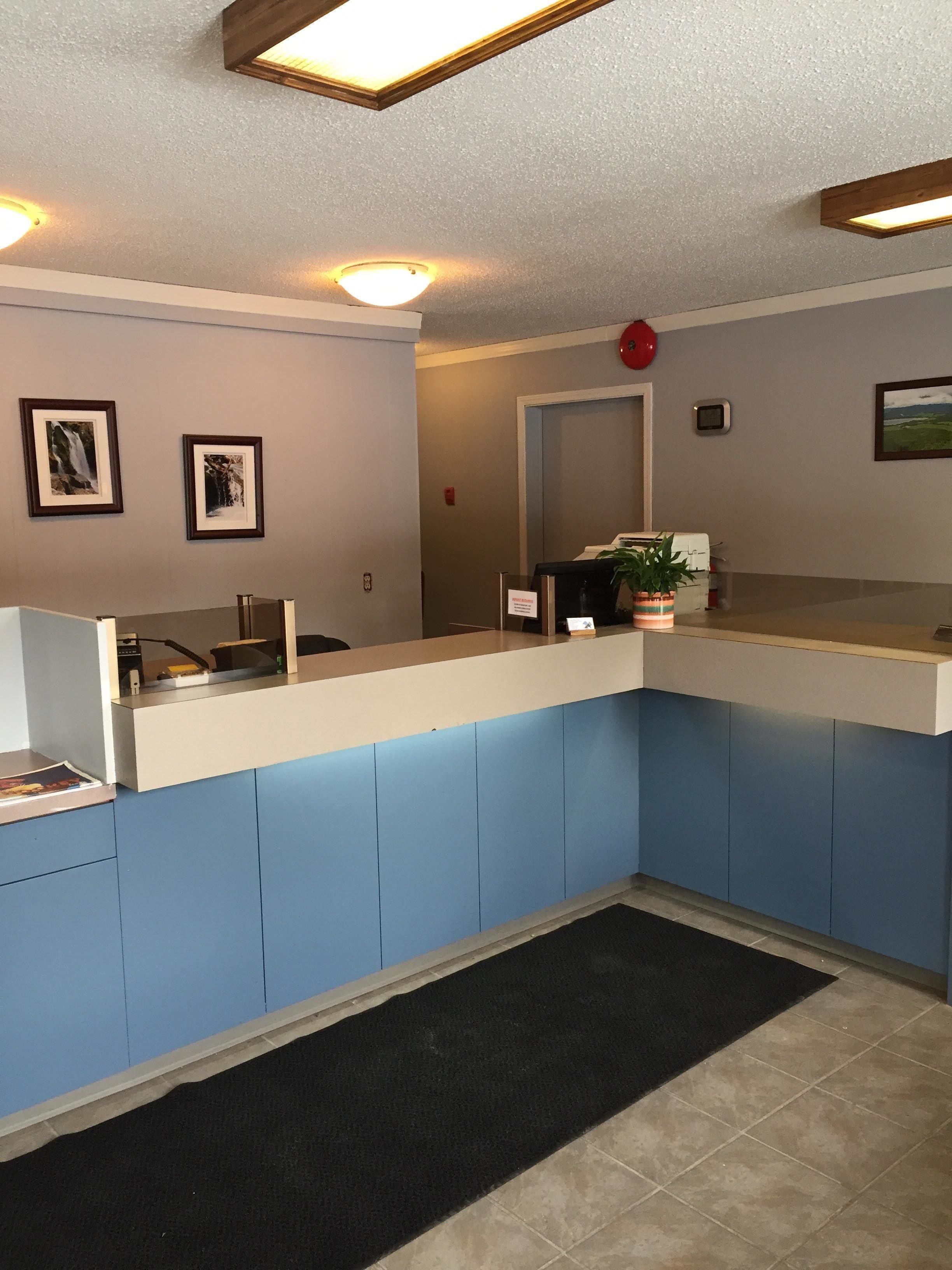 Capri Motor inn in Telkwa, Canada