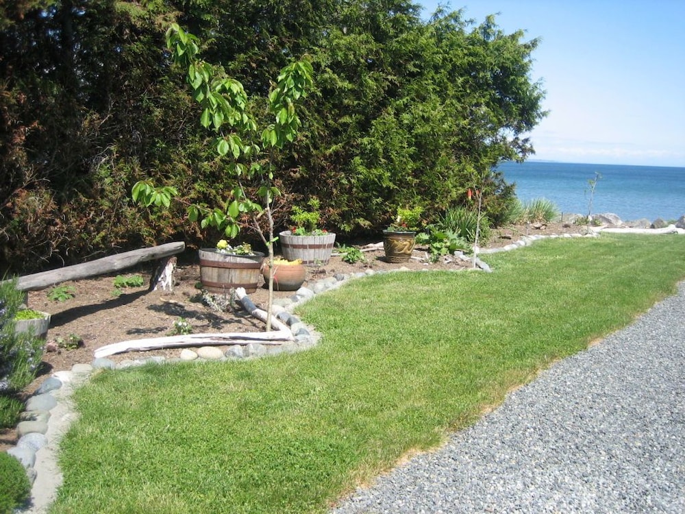 The Lodge at Weir's Beach en Metchosin: Aprovecha tarifas | Travelocity