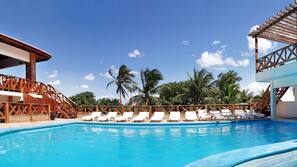 Piscina externa