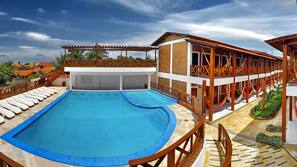 Piscina externa