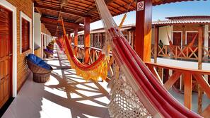 Perto da praia, toalhas de praia