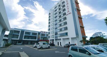 C'haya Hotel