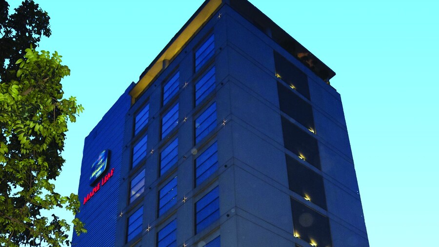 Best Western Plus Maple Leaf