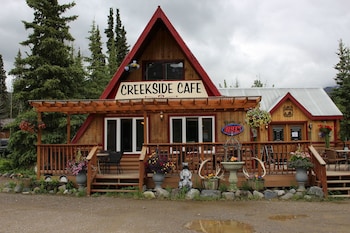 Mckinley Creekside Cabins Reviews Photos Rates Ebookers Com