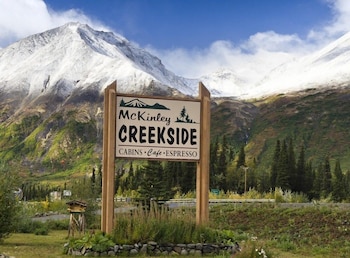 Mckinley Creekside Cabins Reviews Photos Rates Ebookers Com