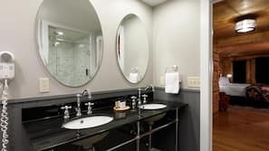 1 bedroom, premium bedding, individually decorated
