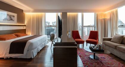 Yrigoyen 111 Hotel