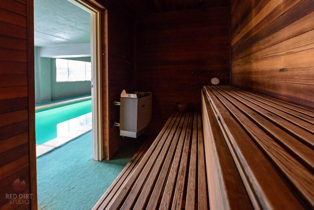 Attunga Alpine Lodge and Apartments