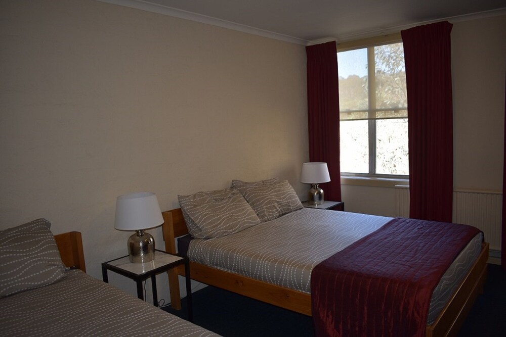 Attunga Alpine Lodge and Apartments