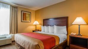 Desk, iron/ironing board, free WiFi, linens